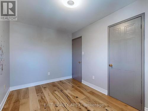 5552 Cortina Crescent, Mississauga, ON - Indoor Photo Showing Other Room