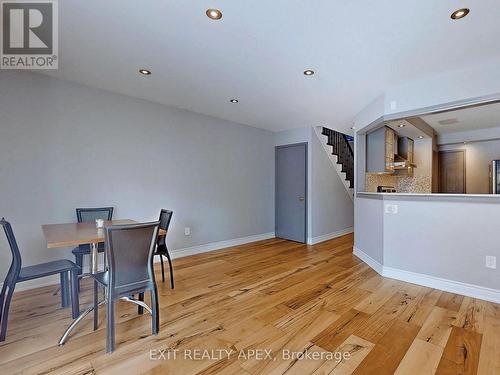 5552 Cortina Crescent, Mississauga, ON - Indoor