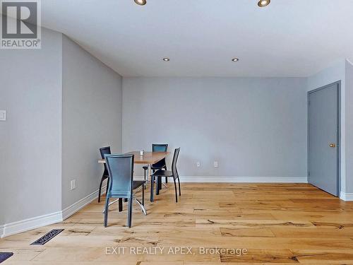 5552 Cortina Crescent, Mississauga, ON - Indoor