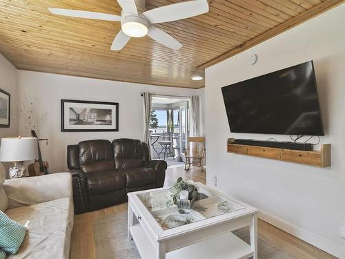 46 Roxbury Road, Port Medway, NS 