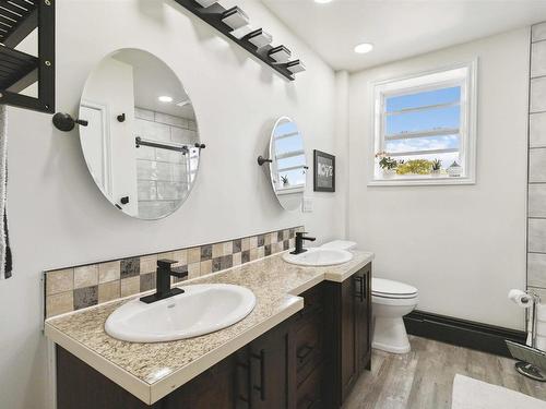 46 Roxbury Road, Port Medway, NS 