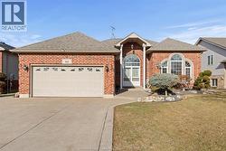 44 Whelan  Amherstburg, ON N9V 4A5