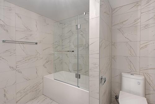 Bathroom - 204-185 Rue Beaubien E., Montréal (Rosemont/La Petite-Patrie), QC - Indoor Photo Showing Bathroom