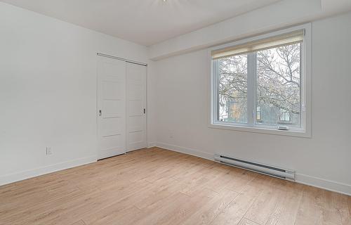 Bedroom - 204-185 Rue Beaubien E., Montréal (Rosemont/La Petite-Patrie), QC - Indoor Photo Showing Other Room