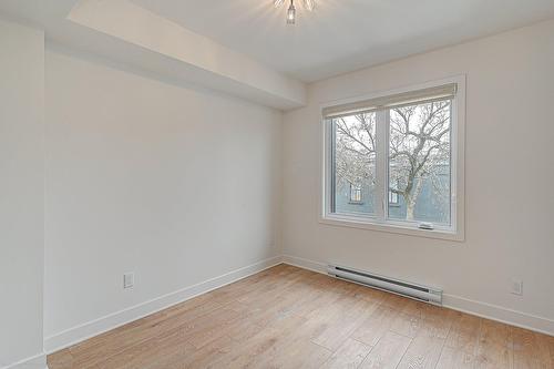 Bedroom - 204-185 Rue Beaubien E., Montréal (Rosemont/La Petite-Patrie), QC - Indoor Photo Showing Other Room