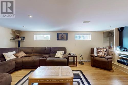 1568 Asgard Drive, Mississauga, ON - Indoor