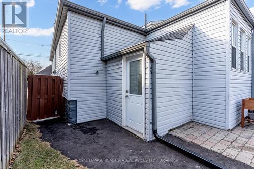 36 Harmony Avenue, Hamilton, ON - Outdoor