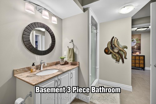 21 Corvinelli Drive, Whitby, ON - Indoor Photo Showing Bathroom