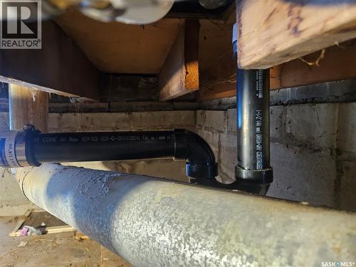 915 23Rd Street W, Saskatoon, SK - Indoor