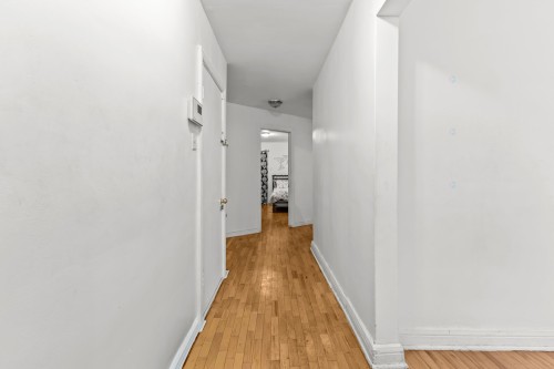 Passageway - 6490  - 6492 Av. Mclynn, Montréal (Côte-Des-Neiges/Notre-Dame-De-Grâce), QC - Indoor Photo Showing Other Room