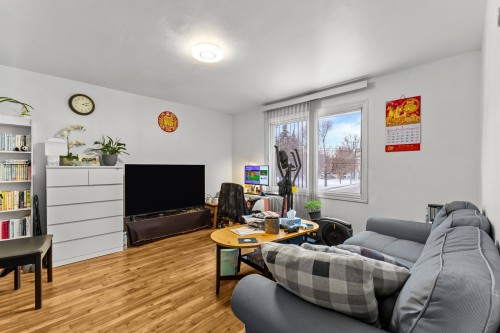 Bedroom - 6490  - 6492 Av. Mclynn, Montréal (Côte-Des-Neiges/Notre-Dame-De-Grâce), QC - Indoor Photo Showing Living Room