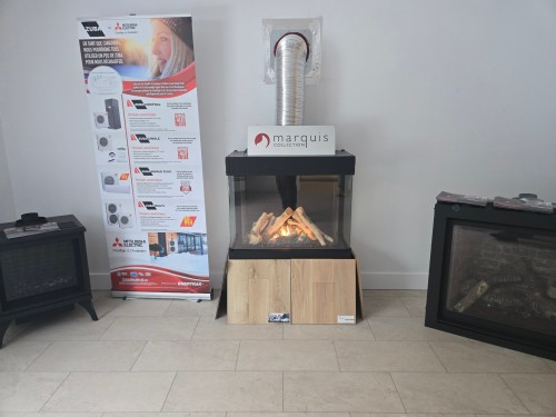 Intérieur - 2676 Route 125, Sainte-Julienne, QC - Indoor Photo Showing Other Room With Fireplace