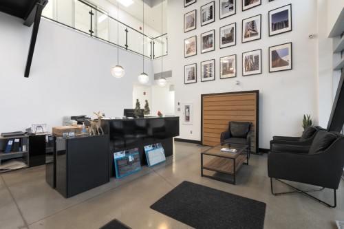 Mud Room - E-2490 Rue Alfred-Nobel, Drummondville, QC - Indoor