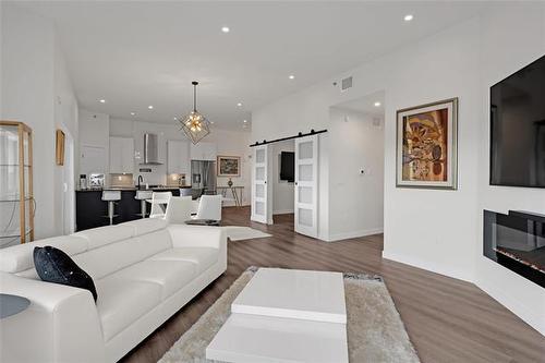 403-227 Stafford St, Winnipeg, MB 