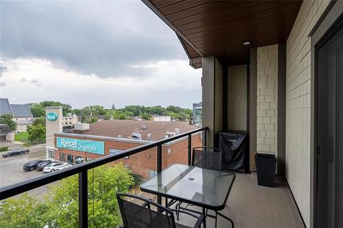 403-227 Stafford St, Winnipeg, MB 