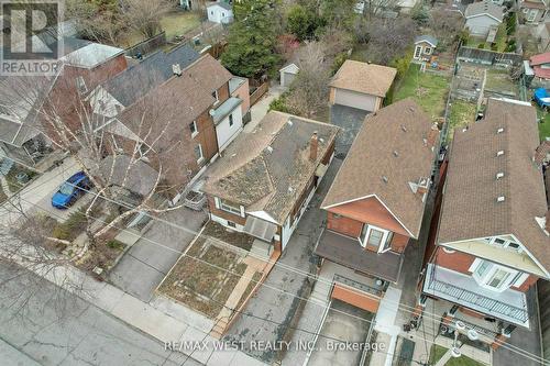 661 Beresford Avenue, Toronto, ON - 