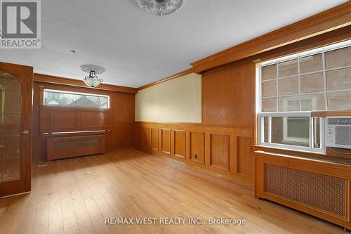 661 Beresford Avenue, Toronto, ON - Indoor Photo Showing Other Room