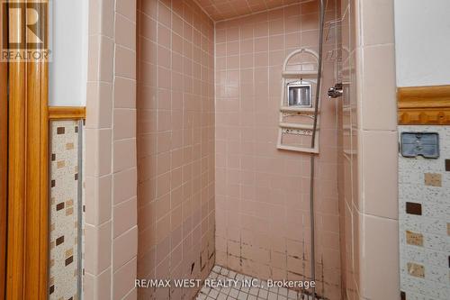 661 Beresford Avenue, Toronto, ON - Indoor Photo Showing Bathroom