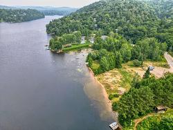 Access to a body of water - 