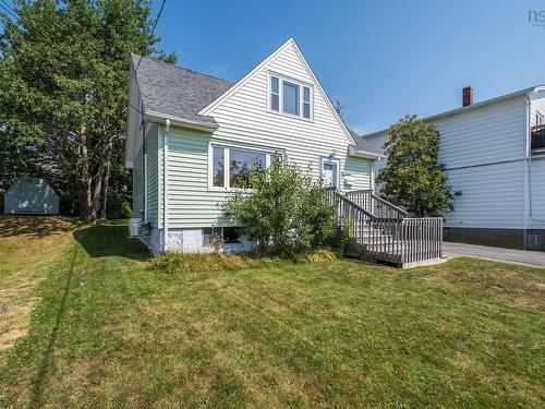 13 Convoy Avenue, Halifax, NS 