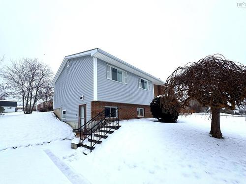 89 Apple Tree Lane, Kentville, NS 