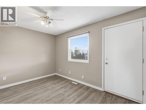 383 Hollyburn Drive, Kamloops, BC - Indoor Photo Showing Other Room
