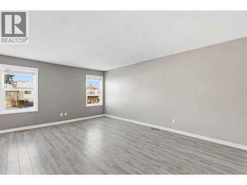 383 Hollyburn Drive, Kamloops, BC - Indoor Photo Showing Other Room