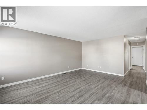 383 Hollyburn Drive, Kamloops, BC - Indoor Photo Showing Other Room