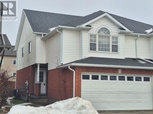 10 Donnenwerth Drive, Kitchener, ON - Outdoor With Exterior
