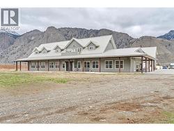 2338 HWY 3 Cawston, BC V0X 1C2