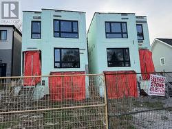 42 AUGUST AVENUE  Toronto, ON M1L 3M9