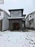 527 Sharman STREET  Saskatoon, SK S7W 1K5