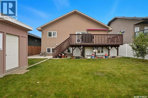 631 Ledingham Crescent, Saskatoon, SK - Outdoor With Deck Patio Veranda With Exterior