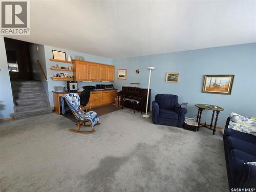 427 15Th Avenue Ne, Swift Current, SK - Indoor