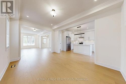 5371 Tenth Line W, Mississauga, ON - Indoor Photo Showing Other Room