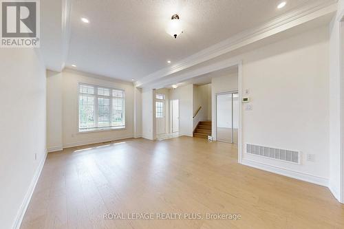 5371 Tenth Line W, Mississauga, ON - Indoor Photo Showing Other Room