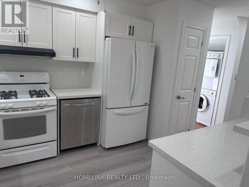 330 Ormond Drive, Oshawa, ON - Indoor