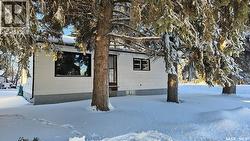 301 2nd AVENUE  Cudworth, SK S0K 1B0