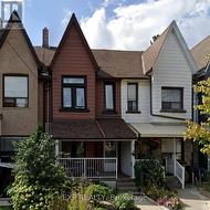 80 UXBRIDGE AVENUE  Toronto, ON M6N 2Y2