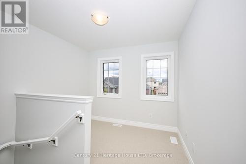 Loft-style room on the 2nd floor - 427 Williams Crescent, Fort Erie (Lakeshore), ON - Indoor Photo Showing Other Room