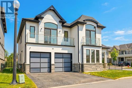 39 Sunrow Gate, Hamilton (Lakeshore), ON - Outdoor With Facade