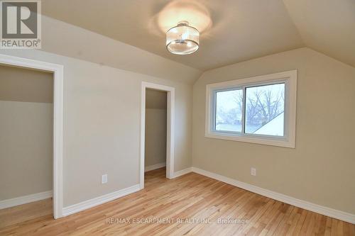 180 Adair Avenue N, Hamilton, ON - Indoor Photo Showing Other Room