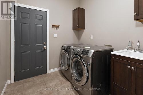 70 Kenton Street, West Perth (Mitchell), ON - Indoor Photo Showing Laundry Room