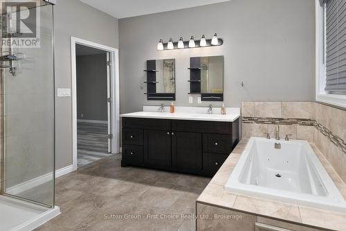 70 Kenton Street, West Perth (Mitchell), ON - Indoor Photo Showing Bathroom