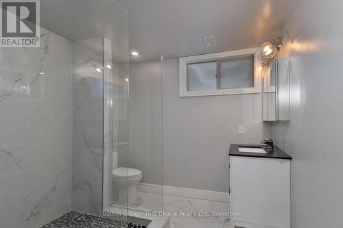 70 Kenton Street, West Perth (Mitchell), ON - Indoor Photo Showing Bathroom
