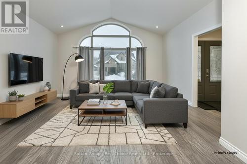 70 Kenton Street, West Perth (Mitchell), ON - Indoor Photo Showing Living Room