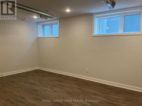 149 Willow Street, Ottawa, ON - Indoor Photo Showing Other Room