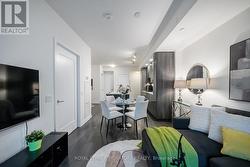 2410 - 28 FREELAND STREET  Toronto, ON M5E 0E3