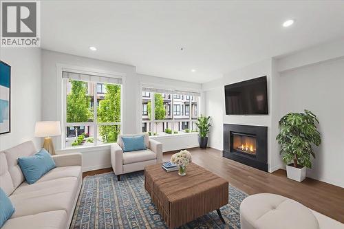 9 100 WOOD STREET  New Westminster, BC V3M 0H6