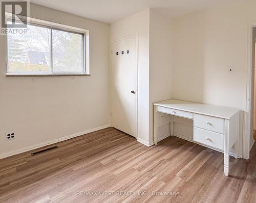 32 Broadleaf Road, Toronto, ON - Indoor Photo Showing Other Room